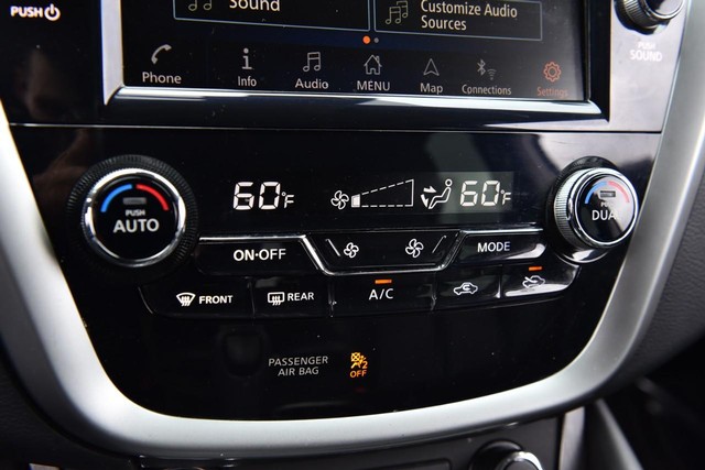 Nissan Murano Vehicle Image 20