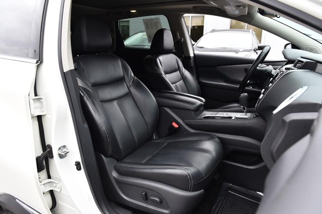 Nissan Murano Vehicle Image 25