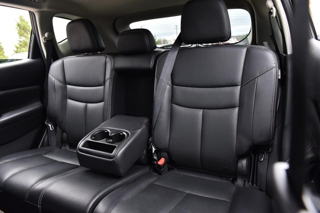 Nissan Murano Vehicle Image 27