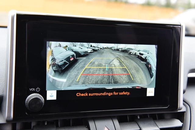 Toyota RAV4 Vehicle Image 13