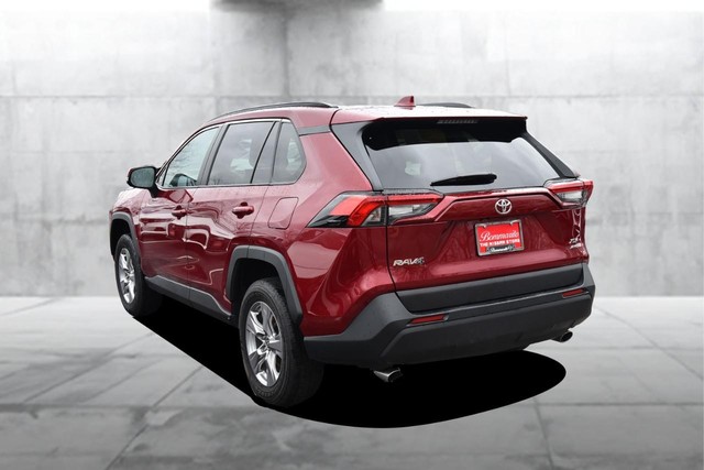 Toyota RAV4 Vehicle Image 07