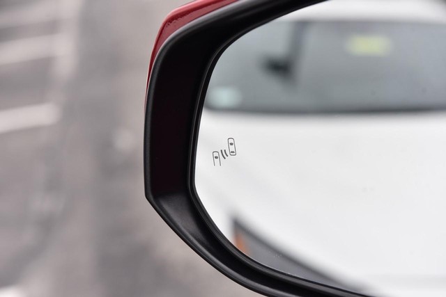 Toyota RAV4 Vehicle Image 10