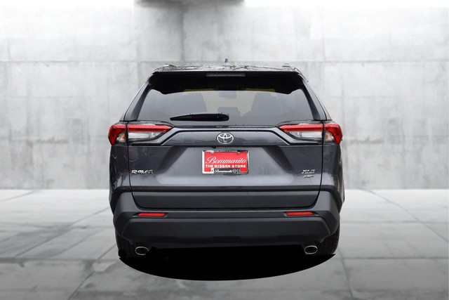 Toyota RAV4 Vehicle Image 06