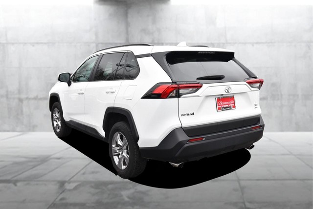 Toyota RAV4 Vehicle Image 07