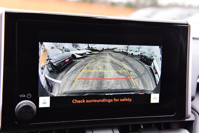 Toyota RAV4 Vehicle Image 13