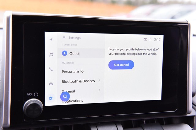 Toyota RAV4 Vehicle Image 14