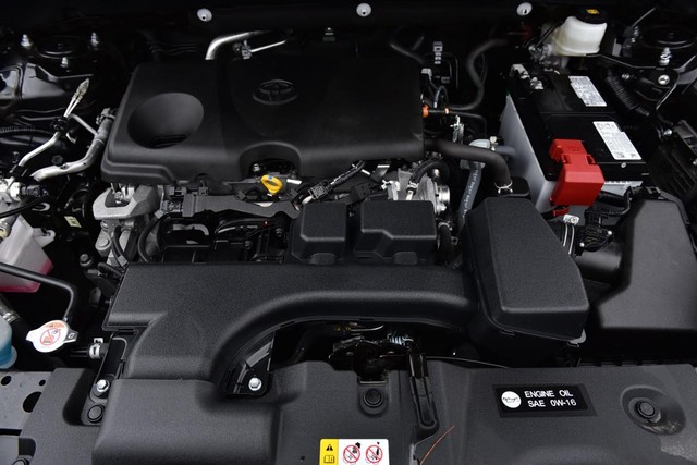 Toyota RAV4 Vehicle Image 25