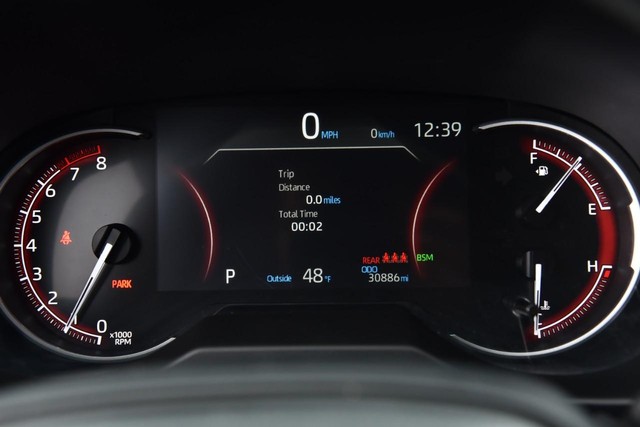 Toyota RAV4 Vehicle Image 12