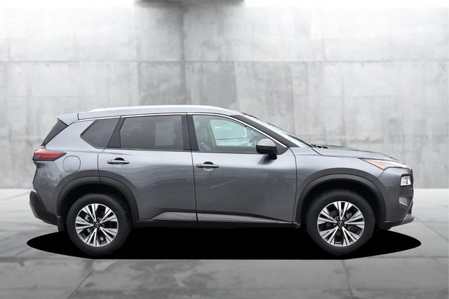 Nissan Rogue Vehicle Image 05