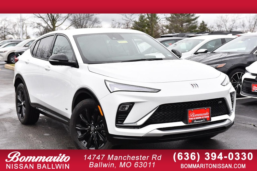 Buick Envista Vehicle Full-screen Gallery Image 01