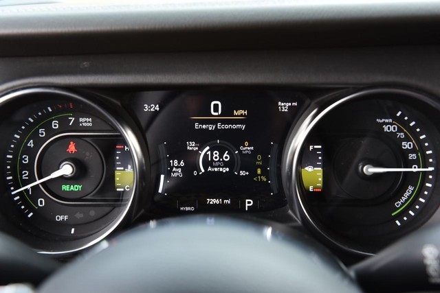 Jeep Wrangler 4xe Vehicle Image 13