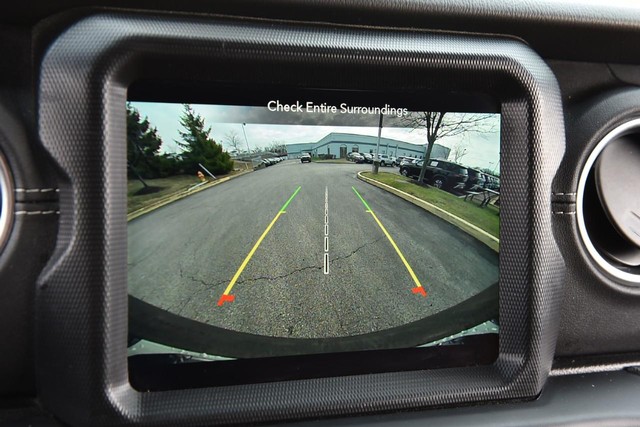 Jeep Wrangler 4xe Vehicle Image 14