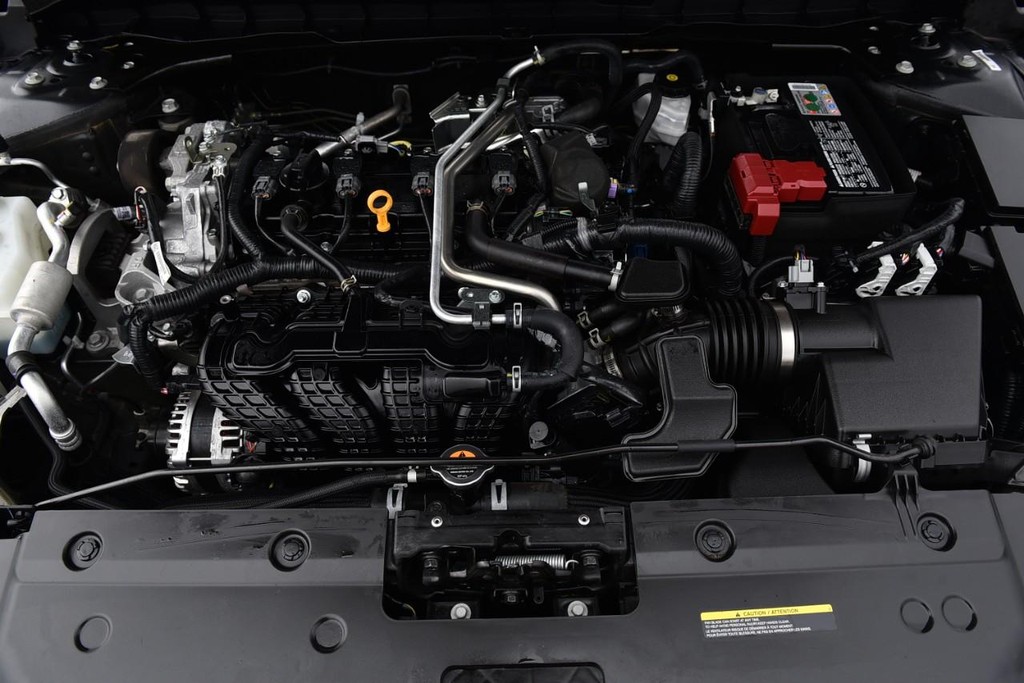 Nissan Altima Vehicle Image 29