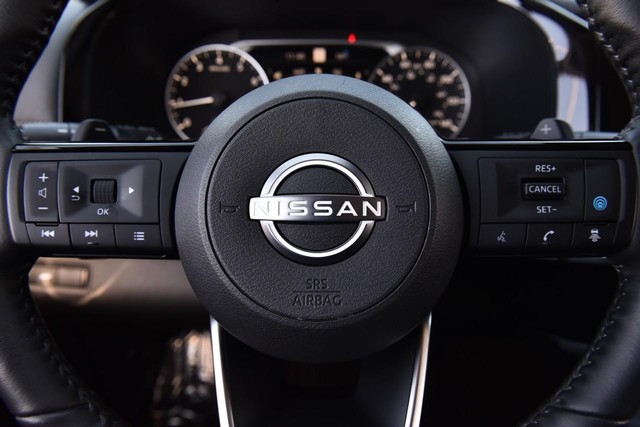 Nissan Pathfinder Vehicle Image 22