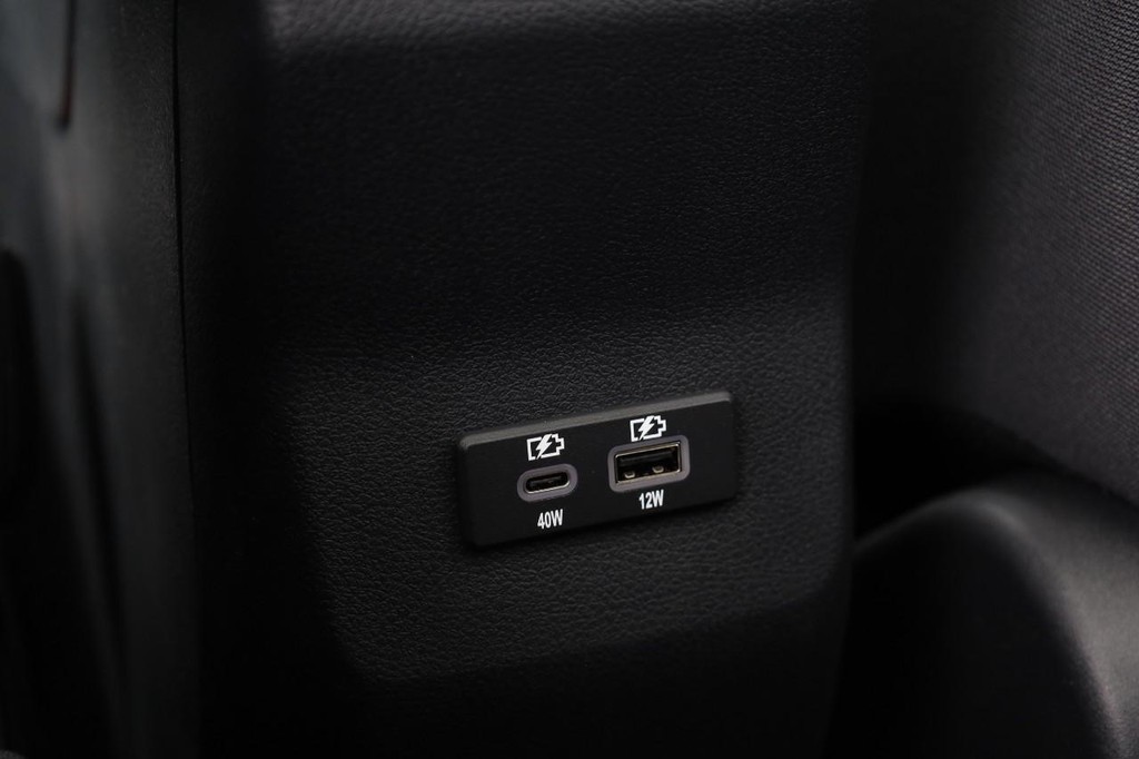 Nissan Kicks Vehicle Image 22