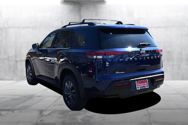 Nissan Pathfinder Vehicle Image 07