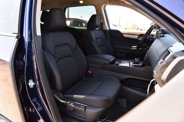 Nissan Pathfinder Vehicle Image 21