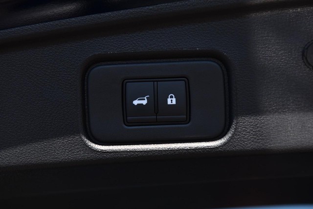 Nissan Pathfinder Vehicle Image 26