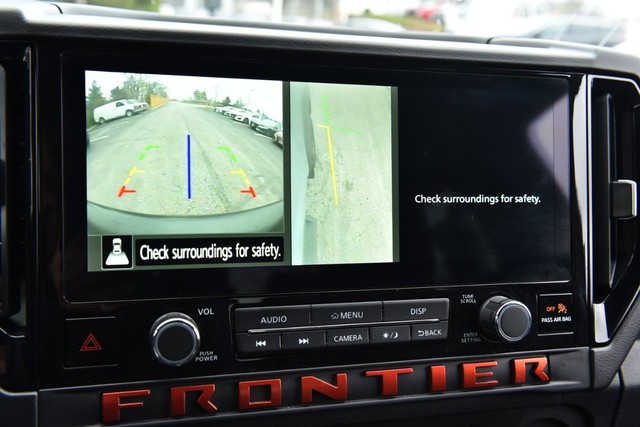 Nissan Frontier Vehicle Image 18