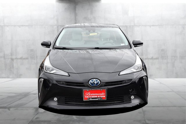 Toyota Prius Vehicle Full-screen Gallery Image 4