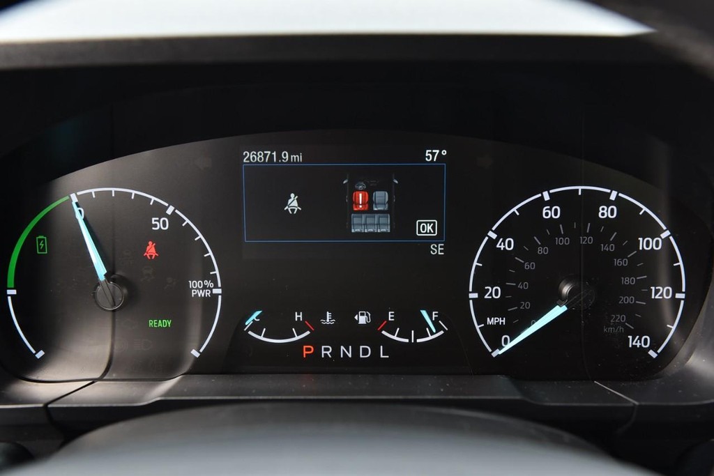 Ford Maverick Vehicle Full-screen Gallery Image 12