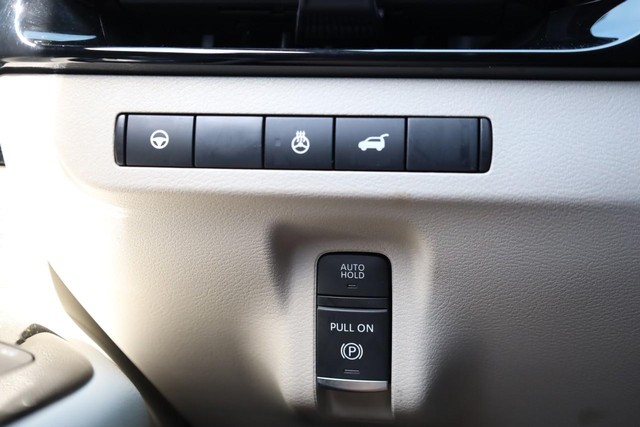 Nissan Murano Vehicle Image 22