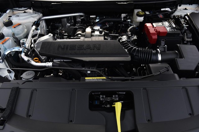 Nissan Rogue Vehicle Full-screen Gallery Image 29