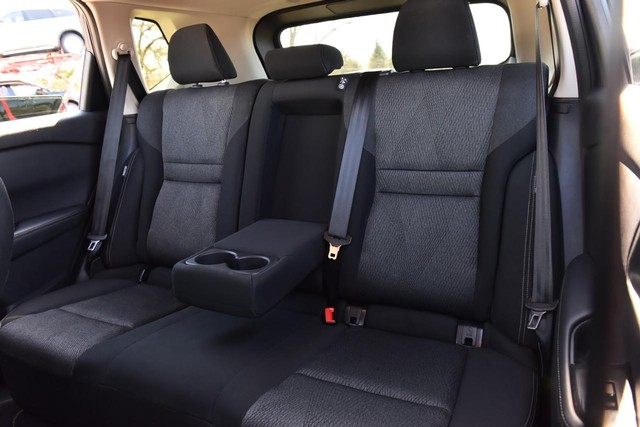 Nissan Rogue Vehicle Image 21
