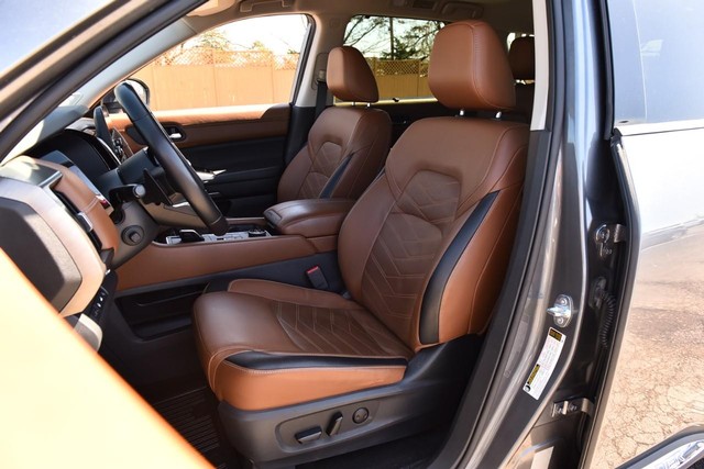 Nissan Pathfinder Vehicle Image 24