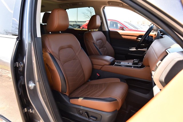 Nissan Pathfinder Vehicle Image 25