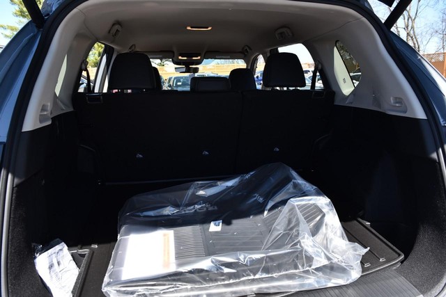 Nissan Rogue Vehicle Image 28