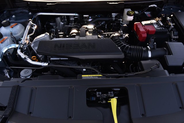 Nissan Rogue Vehicle Image 30