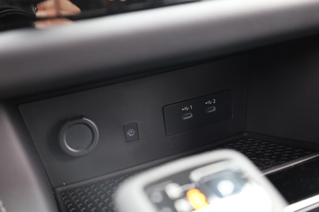 Nissan Pathfinder Vehicle Image 15