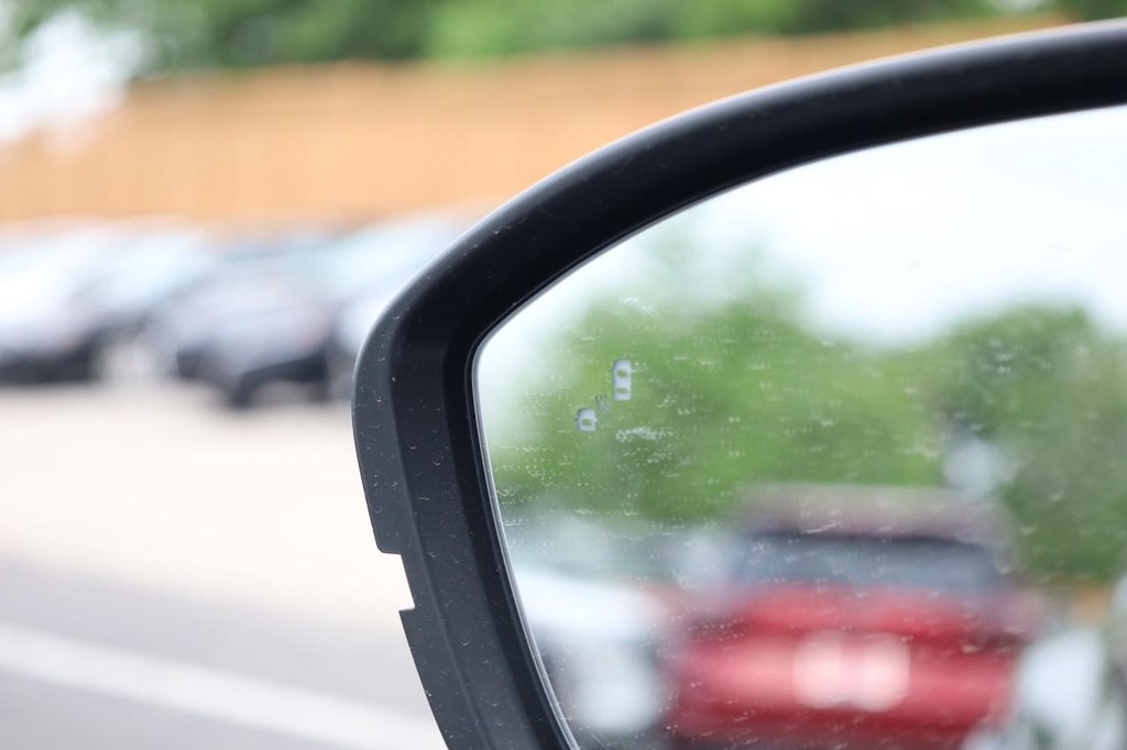 Nissan Pathfinder Vehicle Image 20