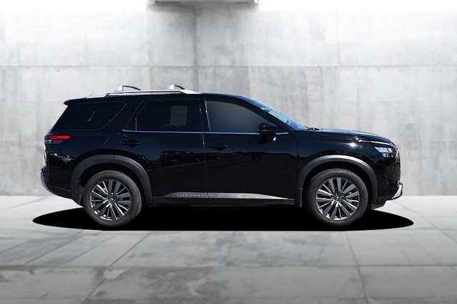 Nissan Pathfinder Vehicle Image 04