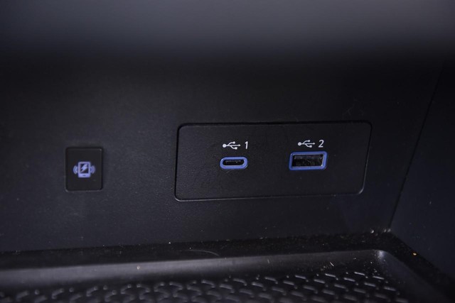 Nissan Pathfinder Vehicle Image 20