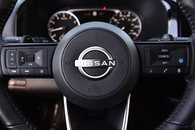 Nissan Pathfinder Vehicle Image 22