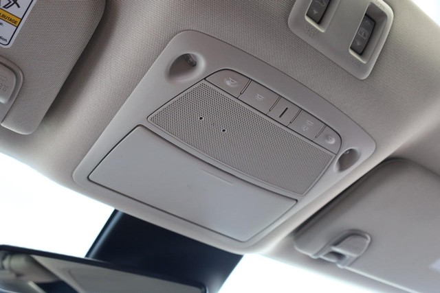 Nissan Murano Vehicle Image 20