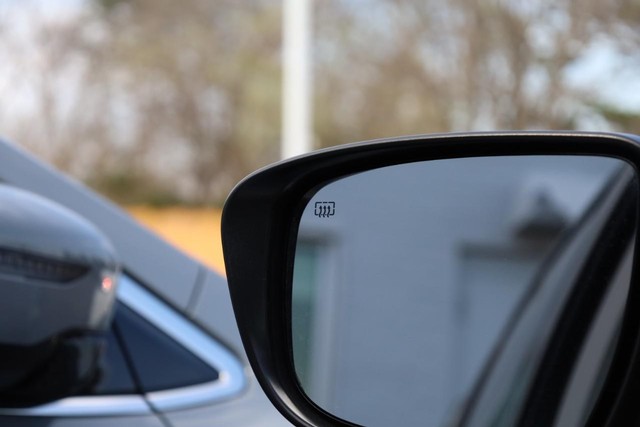 Nissan Murano Vehicle Image 24