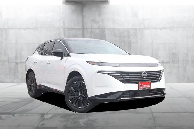 Nissan Murano Vehicle Image 02