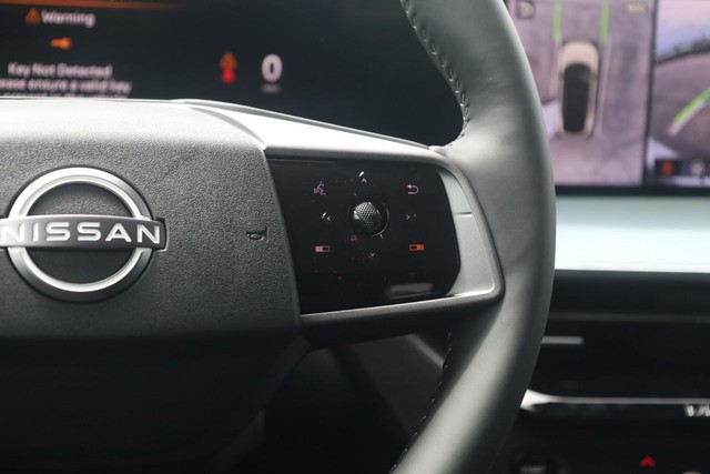 Nissan Murano Vehicle Image 09