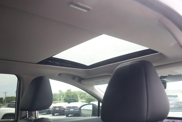 Nissan Murano Vehicle Image 23