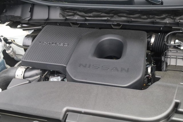 Nissan Murano Vehicle Image 25