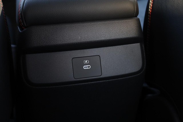 Nissan Sentra Vehicle Image 23