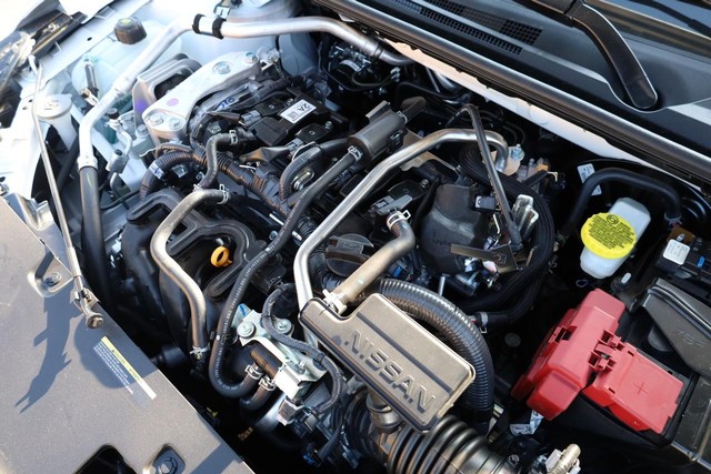 Nissan Sentra Vehicle Image 27