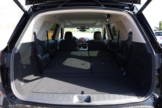 Nissan Pathfinder Vehicle Image 07