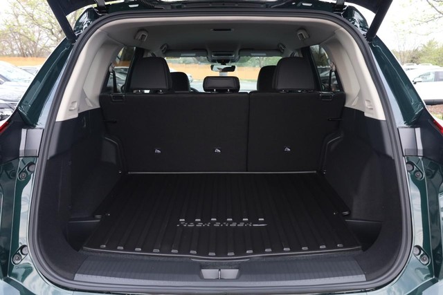 Nissan Rogue Vehicle Image 07