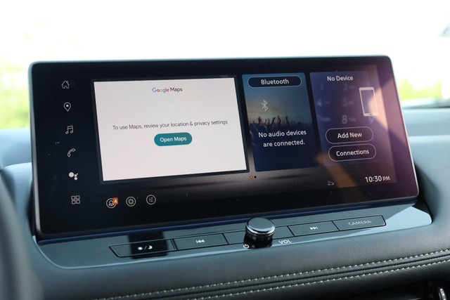 Nissan Rogue Vehicle Full-screen Gallery Image 13