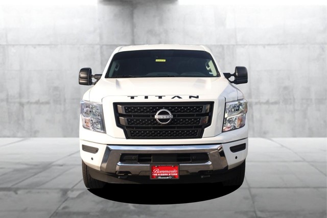 Nissan Titan XD Vehicle Image 04