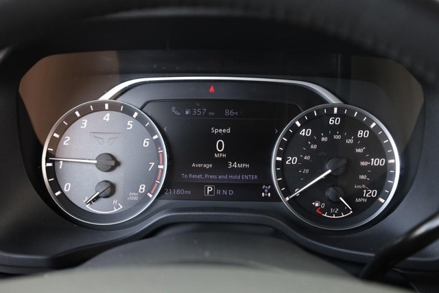 Nissan Titan XD Vehicle Image 10